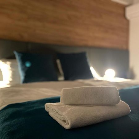 Fazana City Rooms With Free Parking 外观 照片