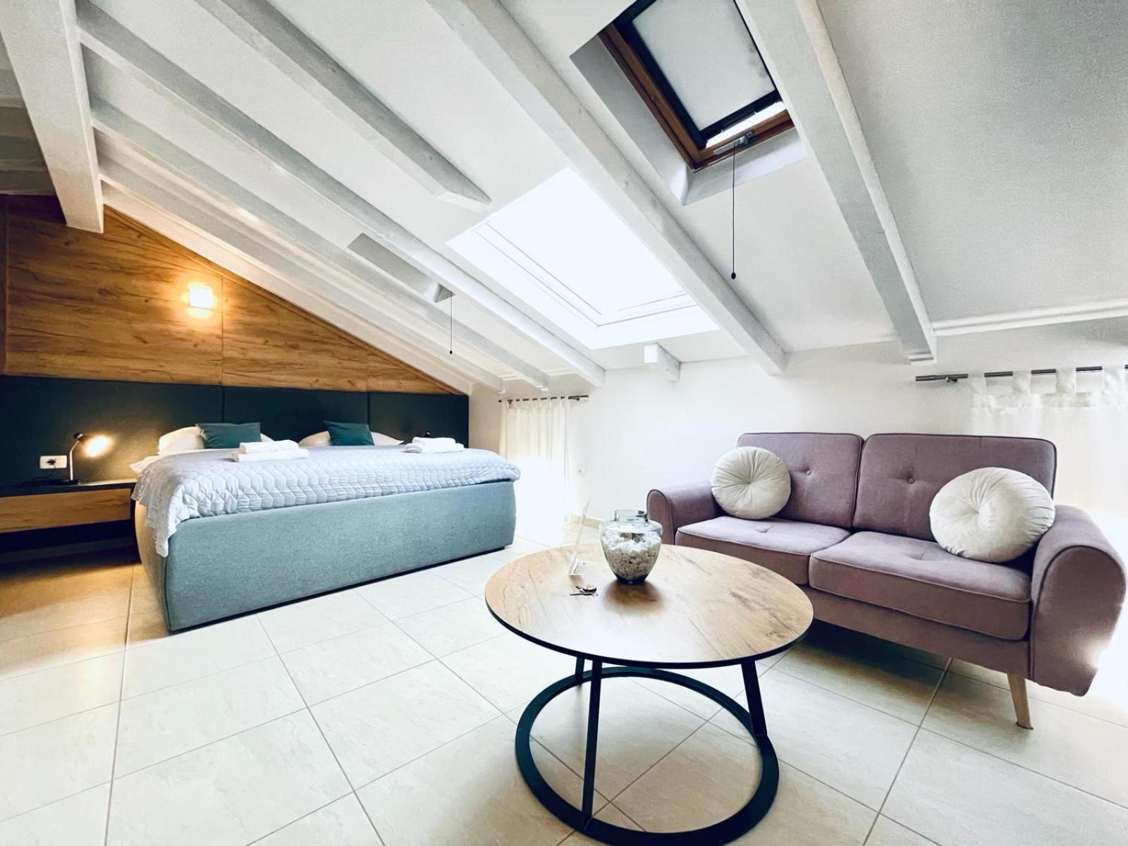 Fazana City Rooms With Free Parking 外观 照片