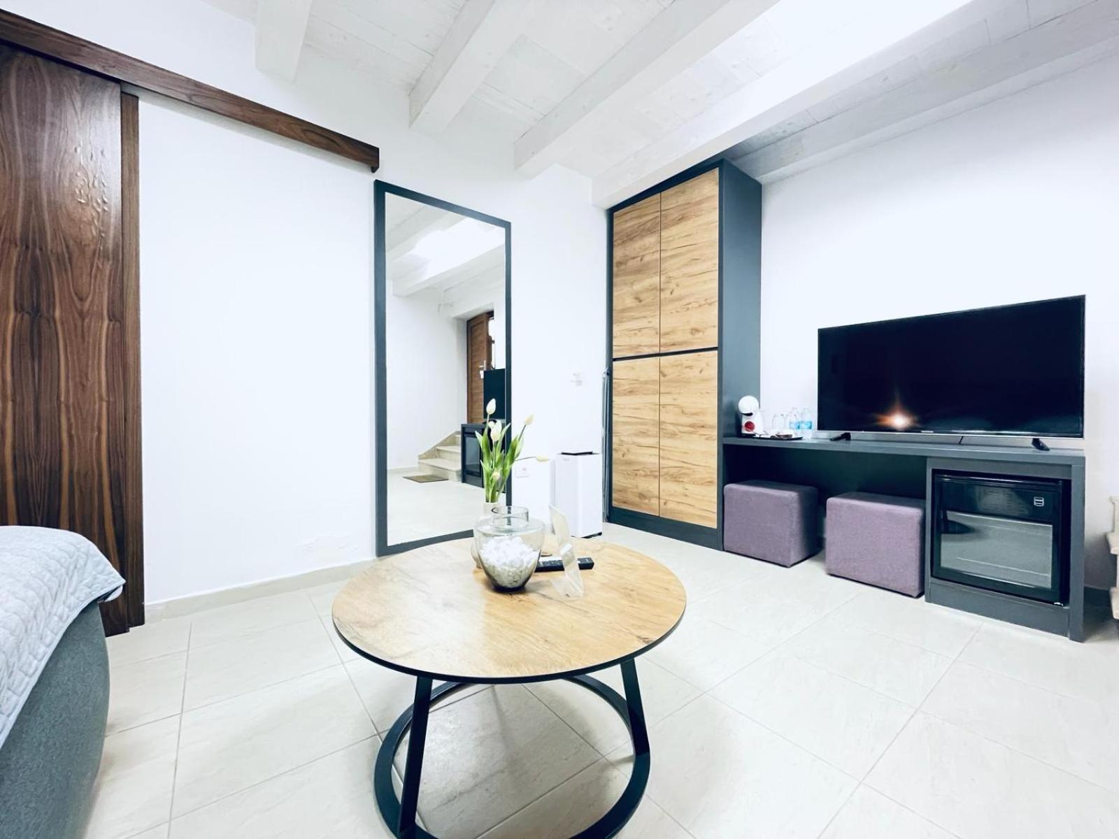 Fazana City Rooms With Free Parking 外观 照片