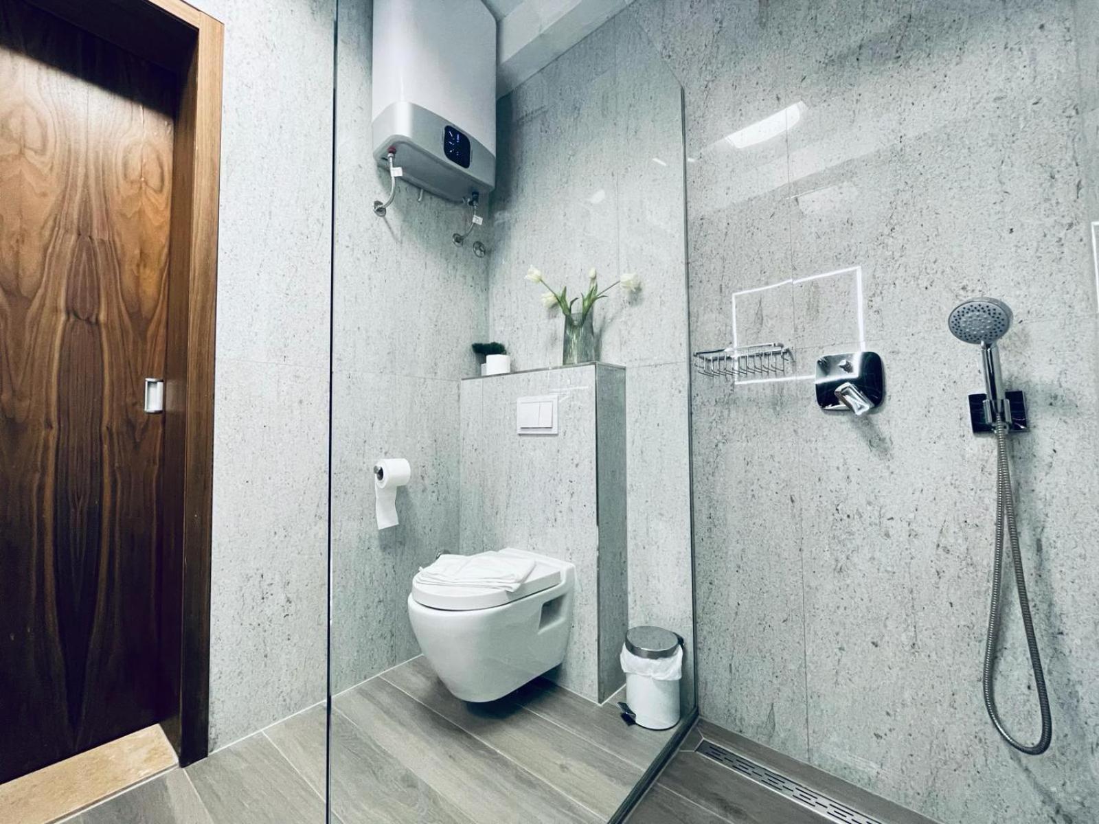 Fazana City Rooms With Free Parking 外观 照片